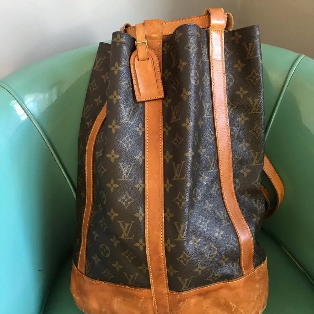Louis Vuitton classic louis